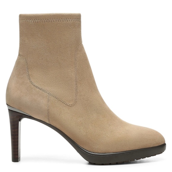Donald Pliner Shoes - Donald Pliner Banks Suede Boot 9.5